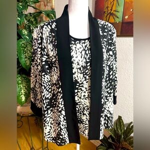 TanJay 2pcs sleeveless cardigan/jacket size M